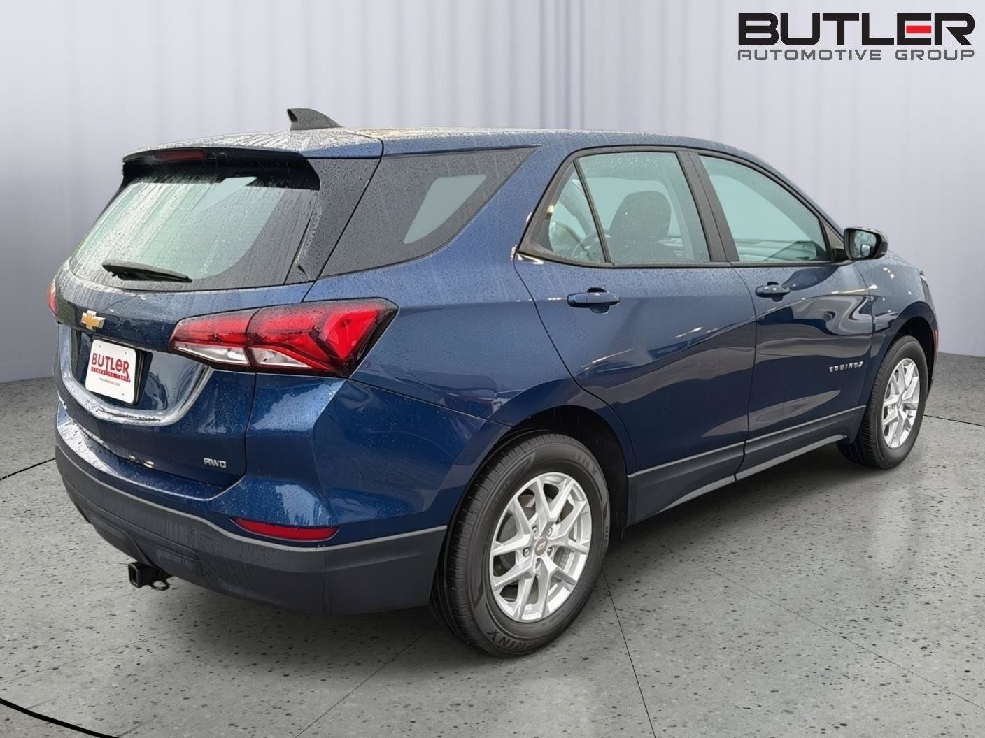 Used 2022 Chevrolet Equinox LS AWD/4WD image 6