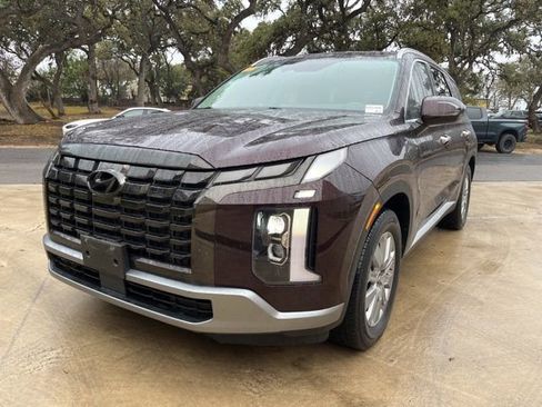 Used 2023 Hyundai Palisade SEL w/ Cargo Package image 2