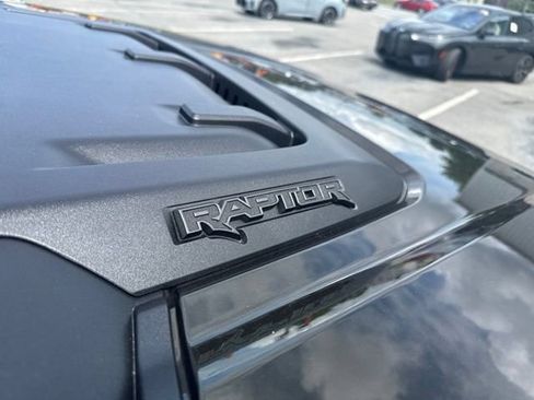 Used 2025 Ford F150 Raptor AWD/4WD image 9