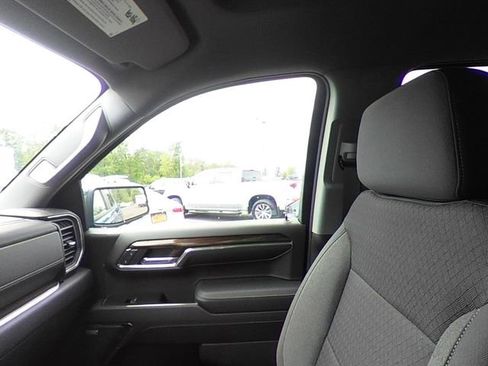 Used 2023 Chevrolet Silverado 1500 RST w/ Convenience Package II AWD/4WD image 21