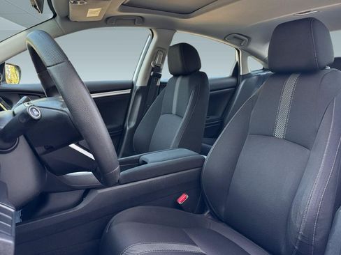 Used 2017 Honda Civic EX image 5