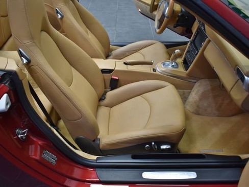 Used 2009 Porsche 911 Carrera 4S image 21