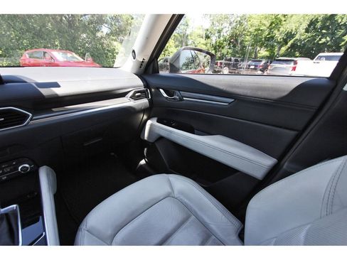 Used 2021 MAZDA CX-5 Grand Touring FWD image 9