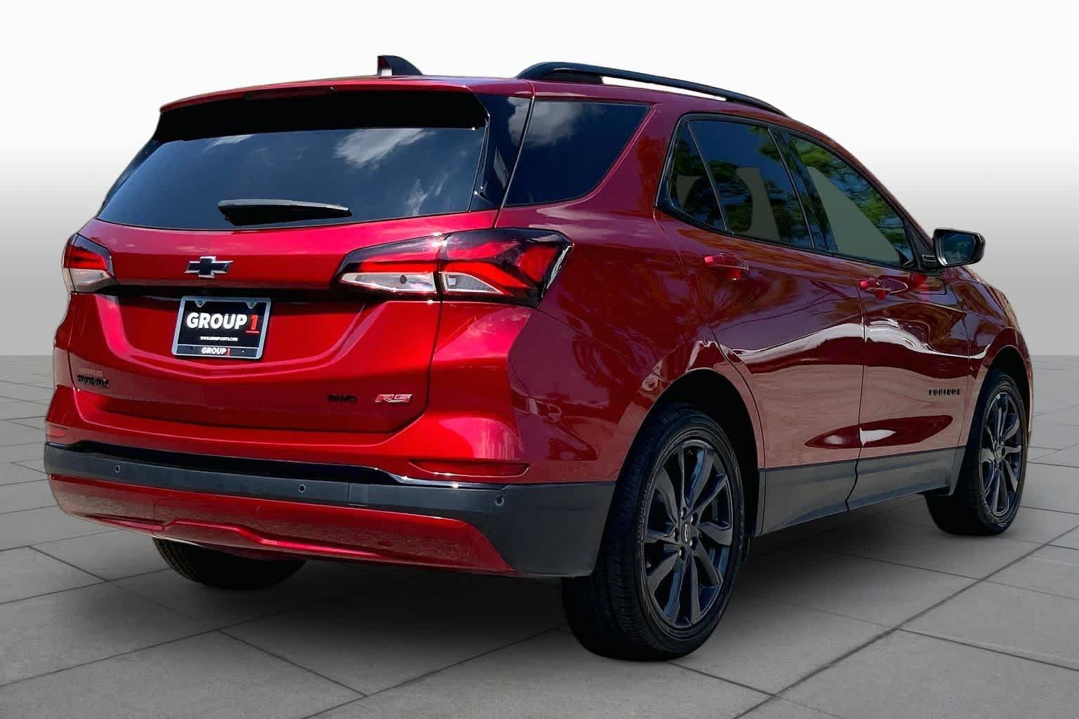 Used 2024 Chevrolet Equinox RS AWD/4WD image 13