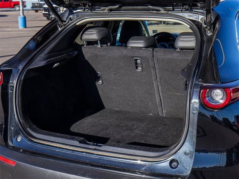 Used 2024 MAZDA CX-30 AWD 2.5 S w/ Premium Package image 11