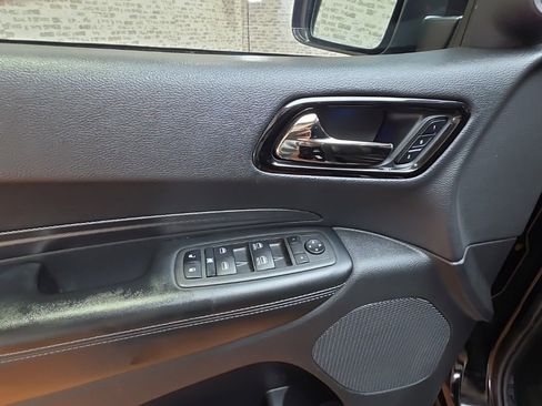 Used 2022 Dodge Durango GT image 27