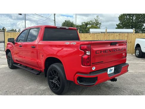 Used 2023 Chevrolet Silverado 1500 Custom w/ LPO, Dark Essentials Package AWD/4WD image 3
