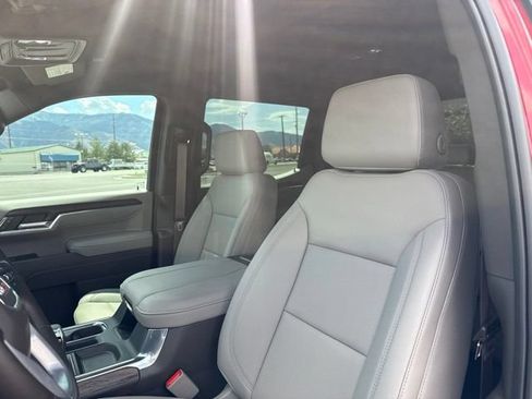 Used 2026 GMC Sierra 1500 SLT w/ SLT Convenience Package AWD/4WD image 16