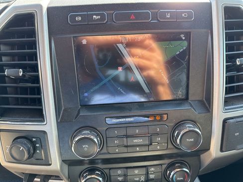 Used 2019 Ford F250 Lariat w/ Tow Technology Bundle image 23