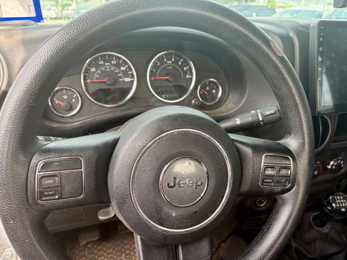 Used 2016 Jeep Wrangler Unlimited Sport AWD/4WD image 14