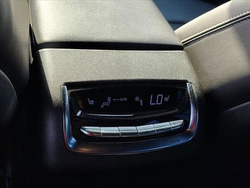Used 2021 Cadillac XT6 Sport AWD/4WD image 15