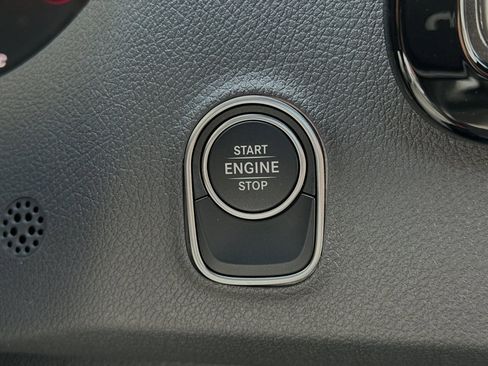 Used 2024 Mercedes-Benz Sprinter 2500 image 22