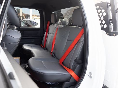 Used 2024 RAM 3500 4x4 Crew Cab image 22