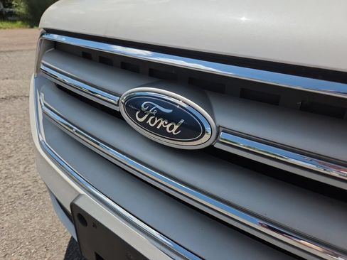 Used 2019 Ford Escape SE AWD/4WD image 19