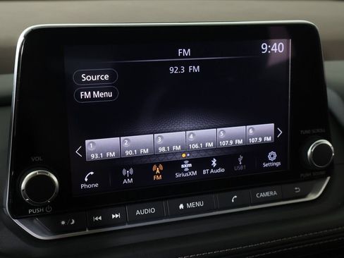 Used 2023 Nissan Rogue SV AWD/4WD image 41