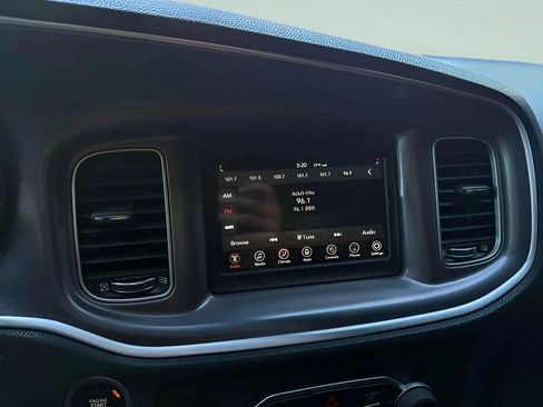 Used 2020 Dodge Charger SXT w/ Leather Interior Group image 43