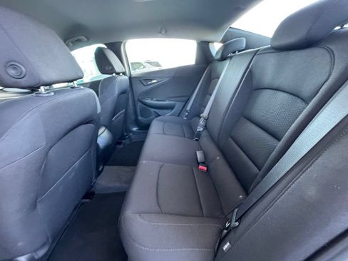 Used 2023 Chevrolet Malibu LS FWD image 19