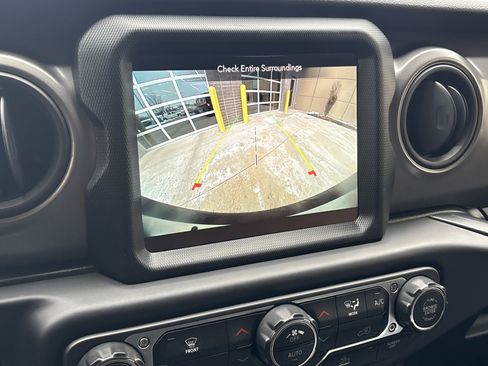 Used 2023 Jeep Wrangler Sport S w/ Sun And Sound Package image 25