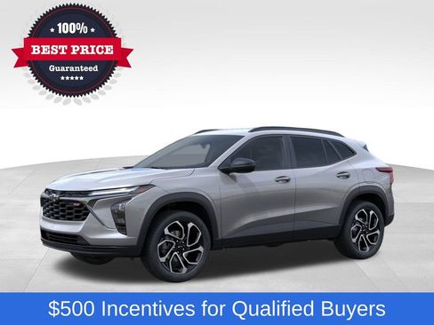 New 2026 Chevrolet Trax RS image 2