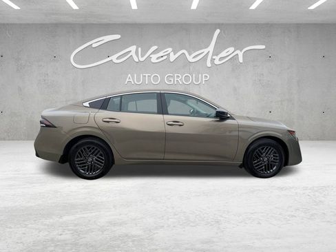 New 2026 Nissan Sentra SV w/ Floor Mat Package image 17