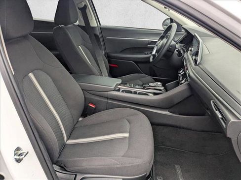 Used 2021 Hyundai Sonata SEL image 17