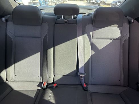 Used 2022 Dodge Charger SXT w/ Blacktop Package image 25