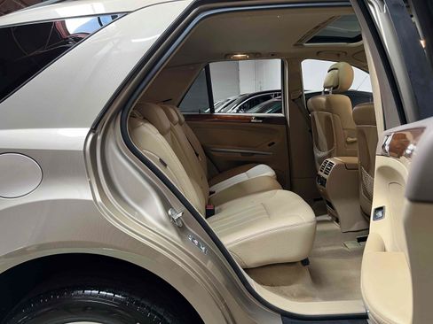 Used 2008 Mercedes-Benz ML 350 4MATIC image 43