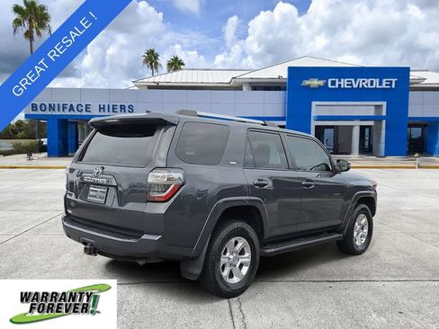 Used 2024 Toyota 4Runner SR5 AWD/4WD image 4