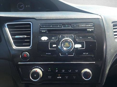 Used 2013 Honda Civic LX image 12