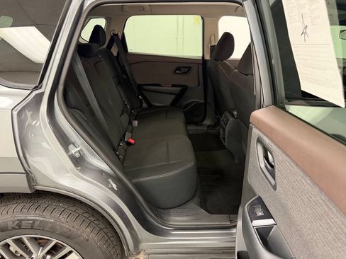 Used 2023 Nissan Rogue S AWD/4WD image 14