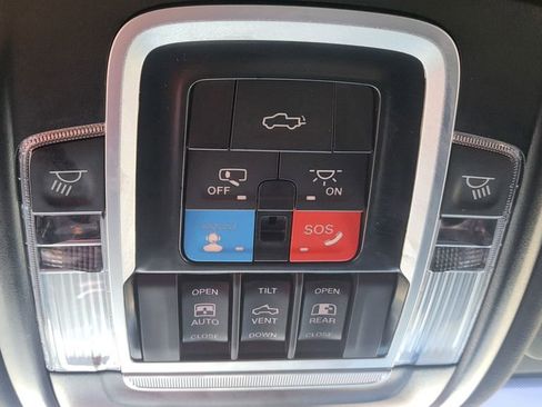 Used 2024 RAM 3500 Laramie w/ Sport Appearance Package AWD/4WD image 34