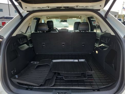 Used 2024 Ford Edge SEL w/ Convenience Package AWD/4WD image 8