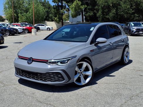 Used 2022 Volkswagen GTI SE FWD image 25