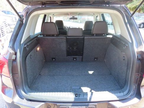 Used 2016 Volkswagen Tiguan SE FWD image 10