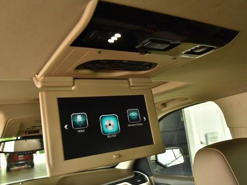 Used 2019 GMC Yukon XL SLT w/ Open Road Package image 27