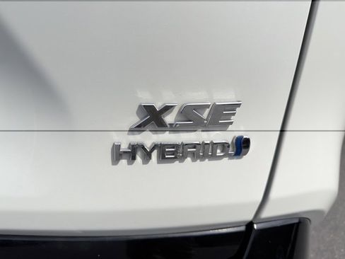 Used 2021 Toyota RAV4 XSE image 35