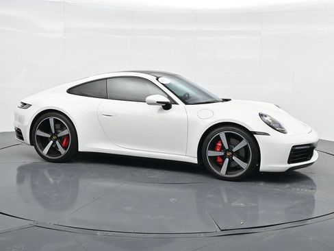 Certified 2020 Porsche 911 Carrera S RWD image 2