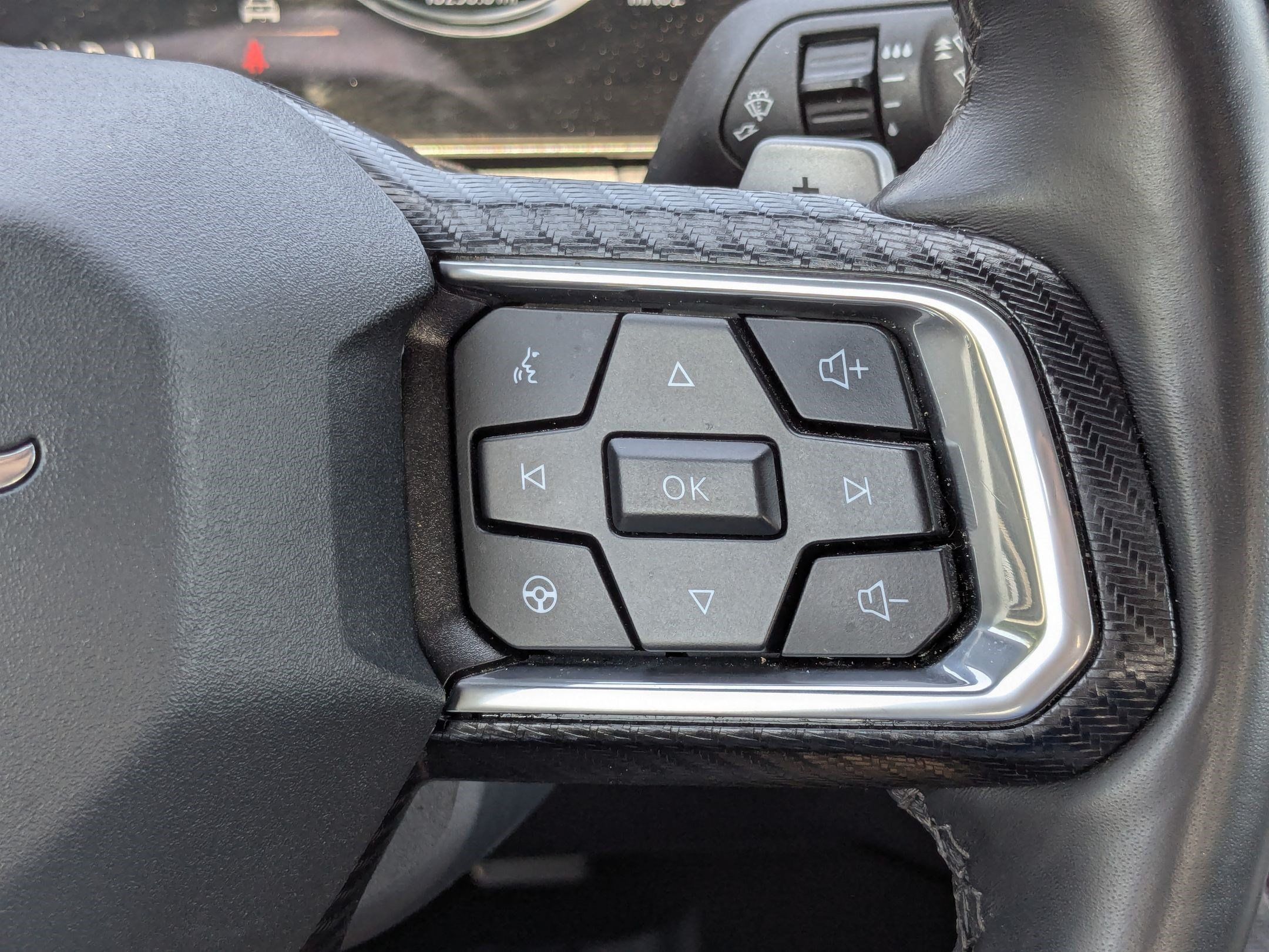 Used 2025 Ford Mustang GT Premium RWD image 19
