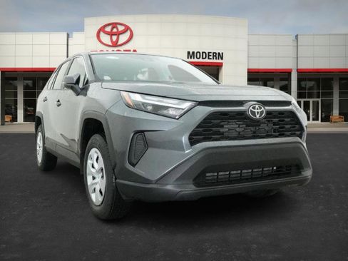 New 2025 Toyota RAV4 LE image 31