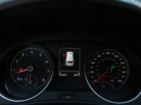 Used 2018 Volkswagen Atlas S image 27