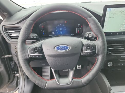 Used 2023 Ford Escape ST-Line w/ Tech Pack #1 image 23