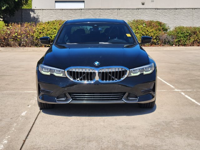 Used 2022 BMW 330i Sedan w/ Convenience Package RWD image 2