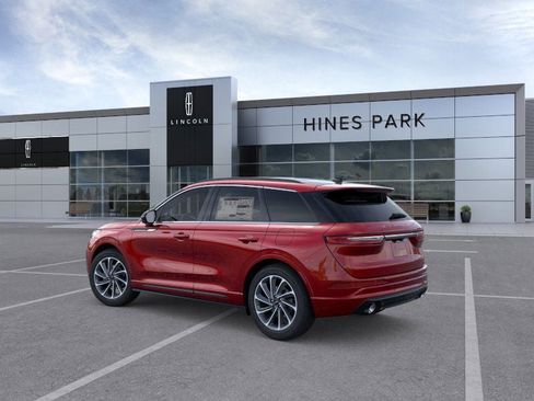 New 2026 Lincoln Corsair Grand Touring image 4