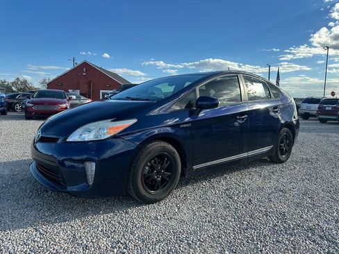 Used 2015 Toyota Prius Three image 5