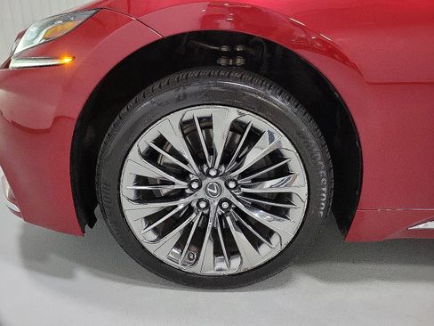 Used 2018 Lexus LS 500 image 21