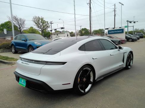 Used 2020 Porsche Taycan Turbo S AWD/4WD image 8