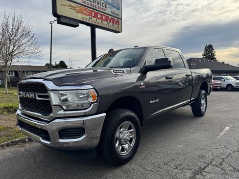 Used 2022 RAM 2500 Tradesman image 1