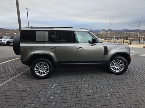 Certified 2025 Land Rover Defender 110 S image 4