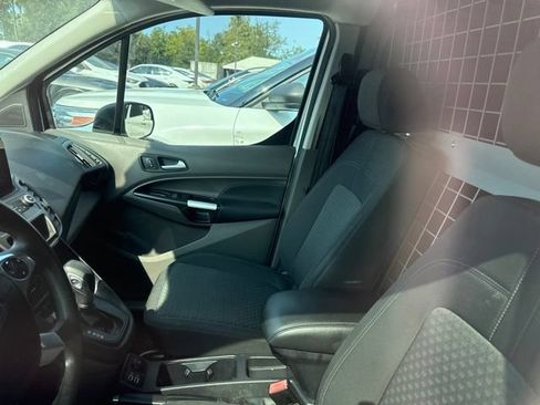 Used 2021 Ford Transit Connect XLT FWD image 2