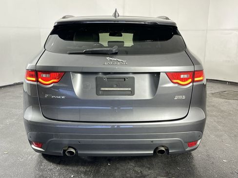 Used 2018 Jaguar F-PACE Prestige image 10